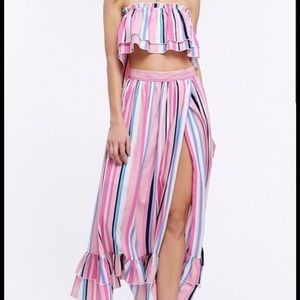 LISTICLE Pink striped Two piece skirt set!